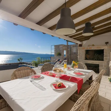 Villa Lipa Dora *